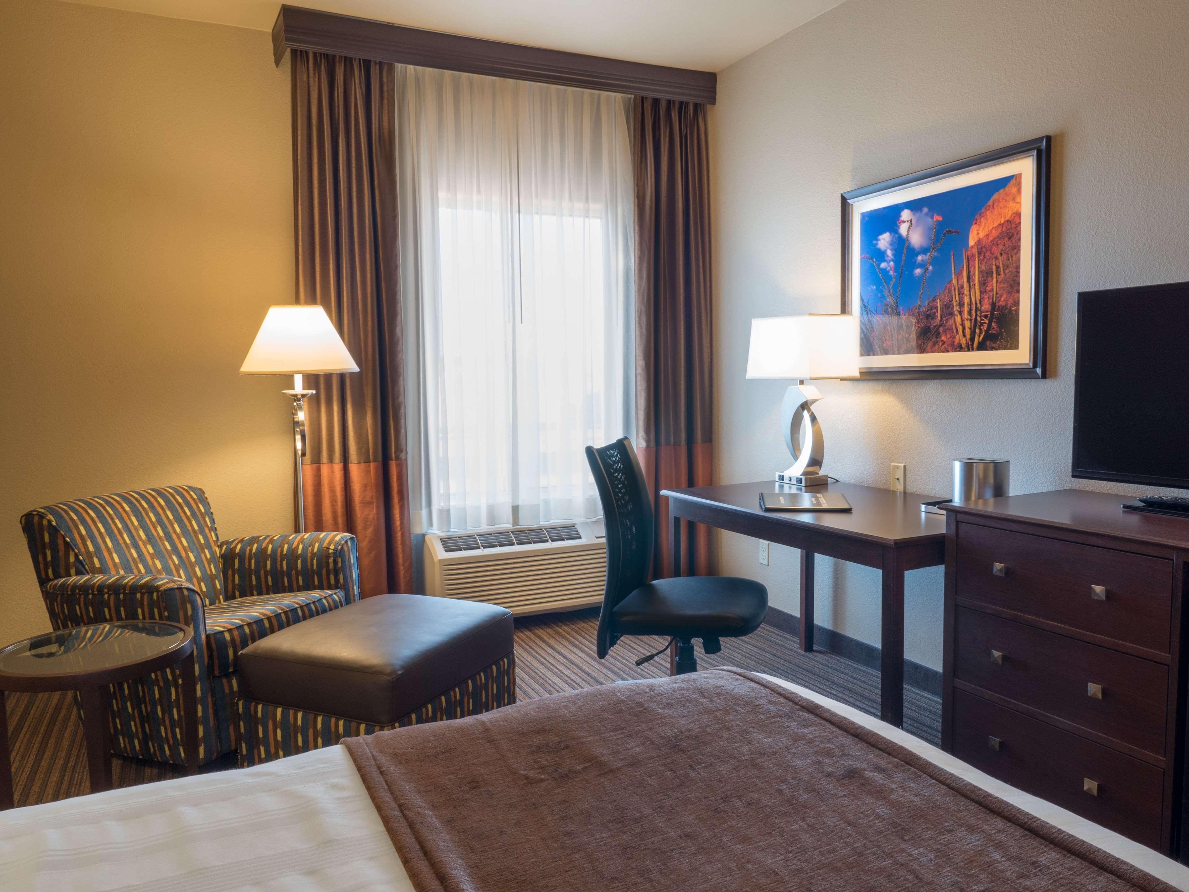 Best Western Plus Winslow Inn Exterior photo