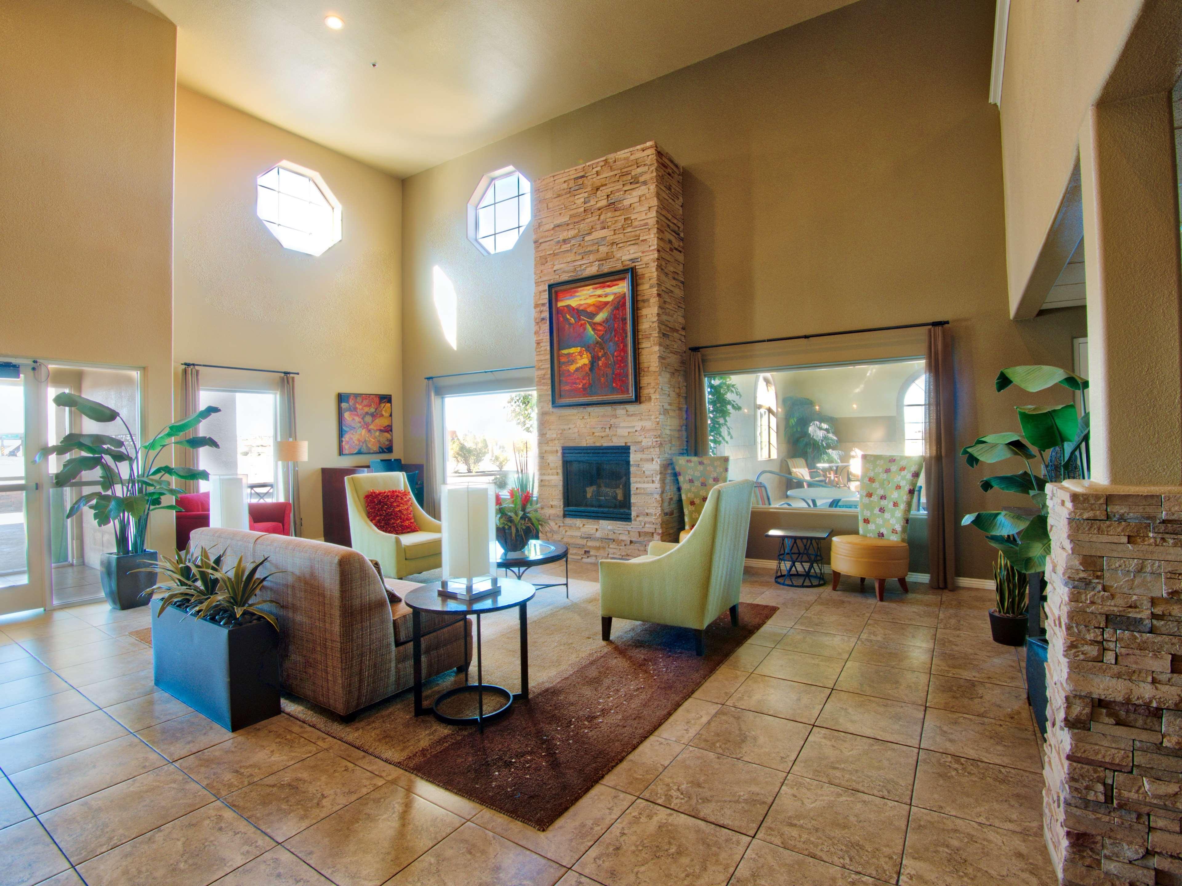 Best Western Plus Winslow Inn Interior photo